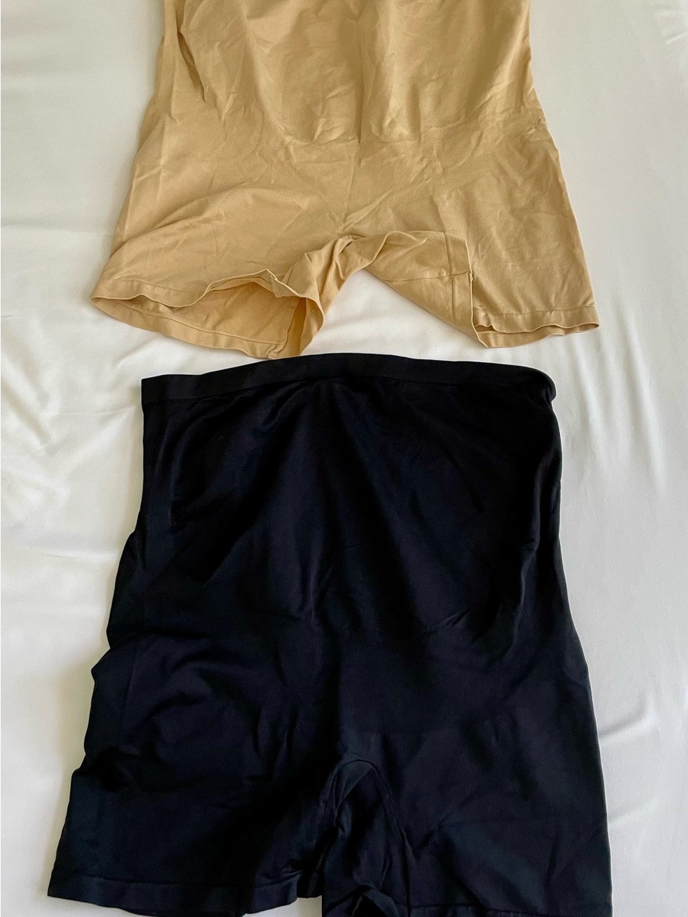 2 Belly Bandit Nude Maternity Support Shorts Nude and Black Size L